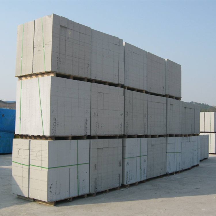 富阳宁波台州金华厂家：加气砼砌块墙与粘土砖墙造价比照分析